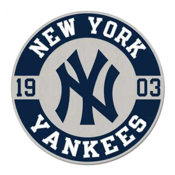 NEW YORK YANKEES CIRCLE ESTABLISHED COLLECTOR ENAMEL PIN JEWELRY CARD