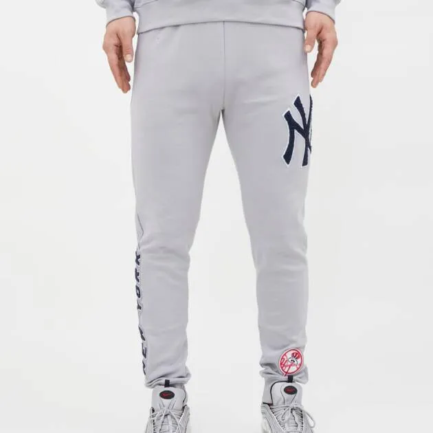 NEW YORK YANKEES LOGO JOGGER GRAY