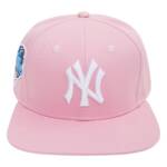 NY YANKEES LOGO 2000 WORLD SERIES PINK SNAPBACK HAT