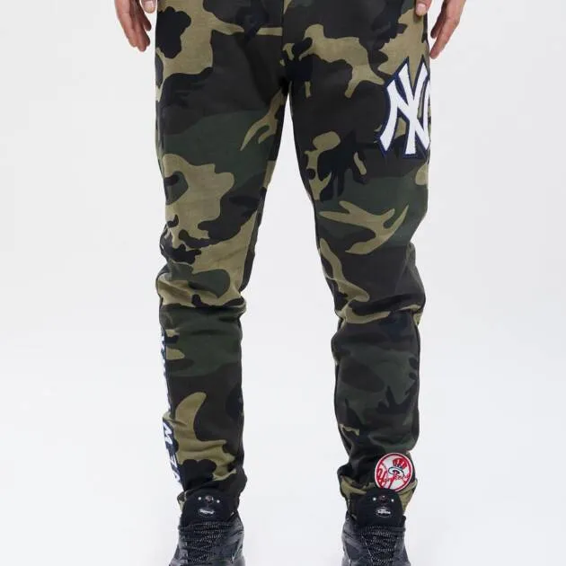 New York Yankees Logo Pro Team Sweatpant Camo