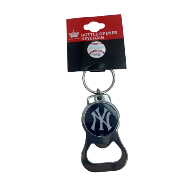 NY YANKEES SILVER / NAVY BOTTLE OPENER KEYCHAIN