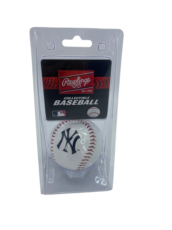 NY YANKEES REPLICA BASEBALL BALL WITH PLASTIC  SHIELD Holder - Image 3