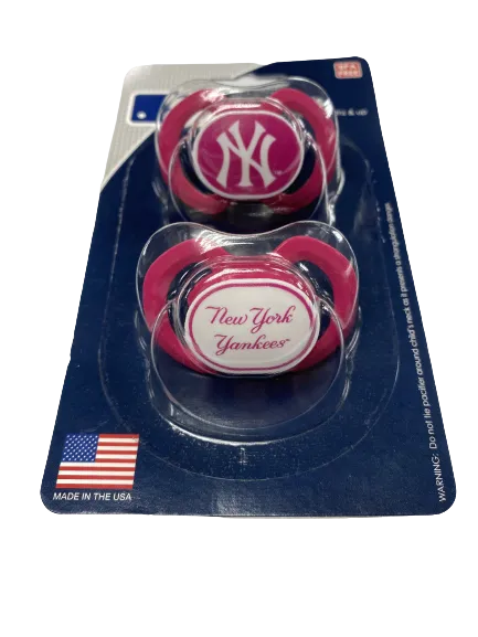 NY YANKEES ORTHODONTIC PACIFERS 2 PACK PINK