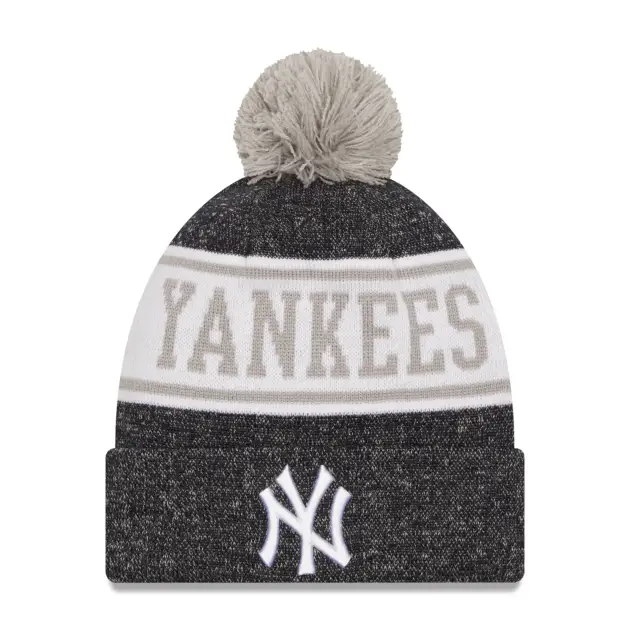 NY Yankees BANNER Knit Beanie  by NEW ERA WITH Pom on top