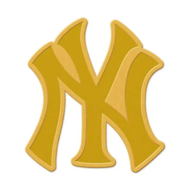 NEW YORK YANKEES COLLECTOR ENAMEL PIN JEWELRY CARD
