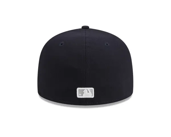 NY YANKEES AUTHENTIC COLLECTION NEW ERA 59FIFTY FITTED NAVY / WITH PINS - Image 5