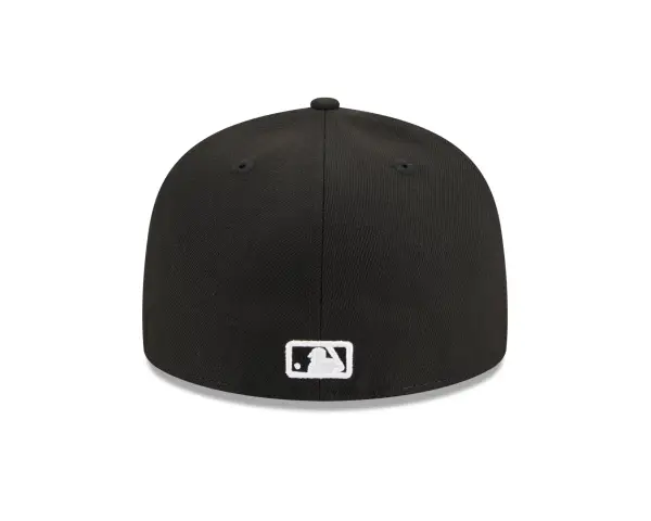 NY YANKEES NEW ERA 59FIFTY WORLD SERIES 2000 SLIVE PATCH ON THERIGHT SIDE - Image 3