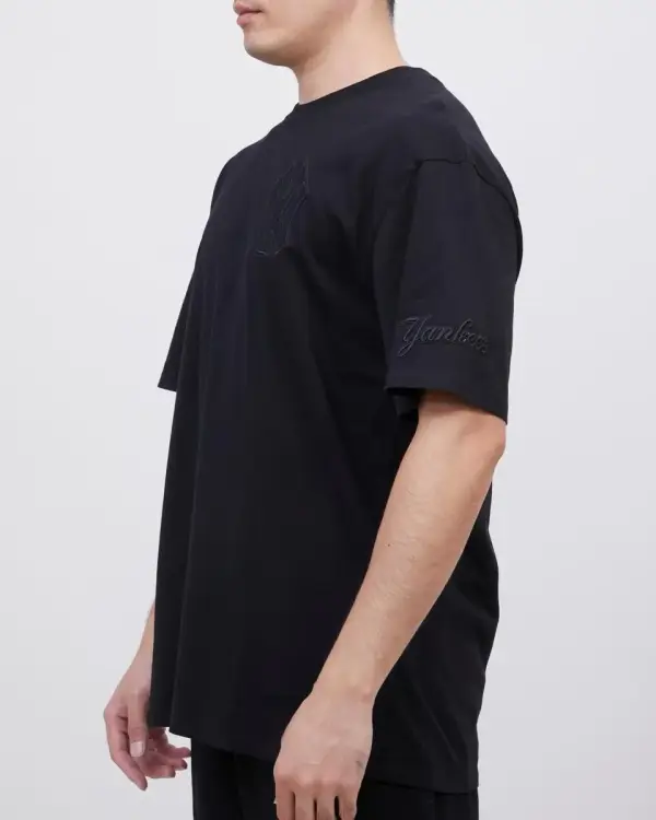 NEW YORK YANKEES NEUTRAL CJ DROP SHOULDER  BLACK TEE - Image 4