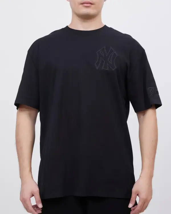 NEW YORK YANKEES NEUTRAL CJ DROP SHOULDER  BLACK TEE