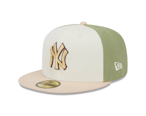 New York Yankees Thermal Front 59FIFTY Fitted Hat - Image 2