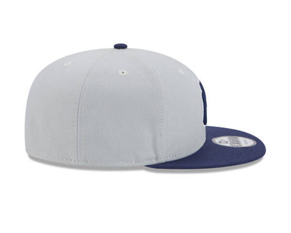 NEW YORK YANKEE 950 TWO TONE SNAPBACK GREY / NAVY BLUE - Image 5