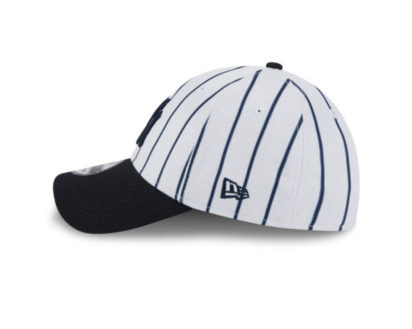 New York Yankees 2025 Spring Training 39THIRTY Flex Hat - Image 4