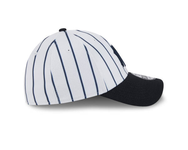 New York Yankees 2025 Spring Training 39THIRTY Flex Hat - Image 5