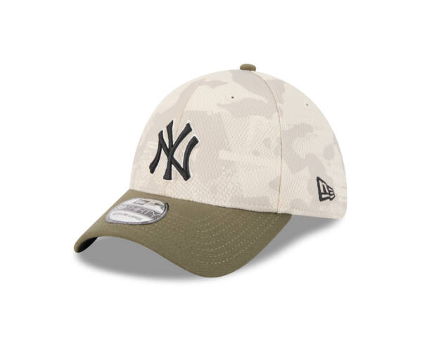 New York Yankees Light Beige/Olive 2025 Armed Forces Day 39THIRTY Flex Hat - Image 2