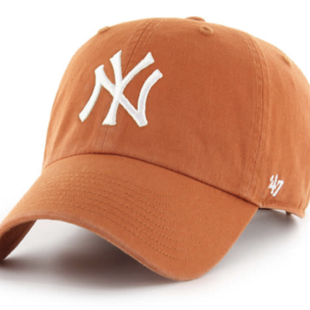 NEW YORK YANKEES CLAY 47 CLEAN UP W/ NO LOOP LABEL