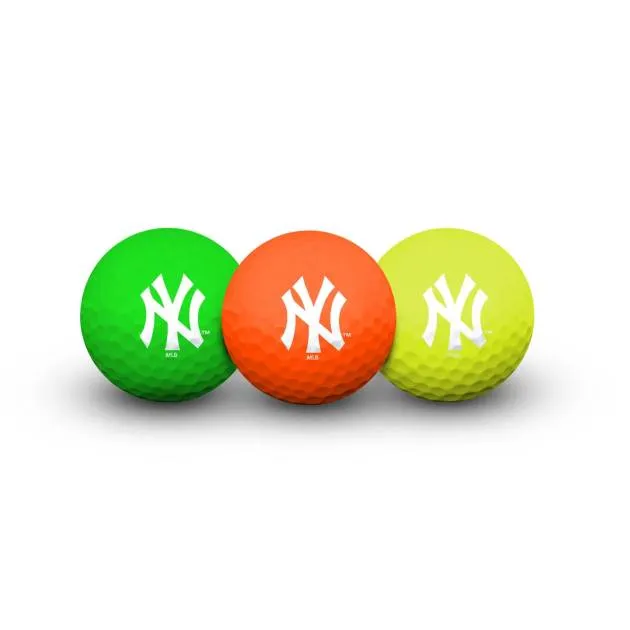 NY YANKEES 3 COLORS GOLF BALLS IN CLAMSHELL