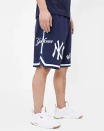 NEW YORK YANKEES PRO TEAM SHORT - Image 4