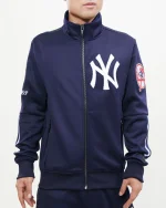NEW YORK YANKEES PRO TEAM TRACK JACKET