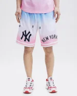 NEW YORK YANKEES LOGO PRO TEAM SHORT OMBRE