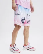 NEW YORK YANKEES LOGO PRO TEAM SHORT OMBRE - Image 4