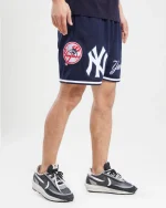 New York Yankees Logo Mesh Short - Image 5