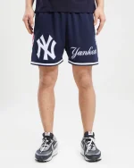 New York Yankees Logo Mesh Short