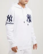 NY YANKEES Pro Standard  Logo Blended P/O Men's White Hoodie - Image 3