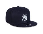 NY YANKEES NEW ERA 9FIFTY SNAPBACK  NAVY COLOR BASIC /GRAY BRIM - Image 3