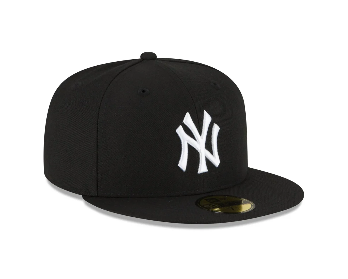 NY YANKEES AUTHENTIC COLLECTION 59FIFTY FITTED BLACK /WHITE - Image 4