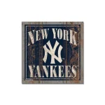 NEW YORK YANKEES WOODEN MAGNET 3" X 3"