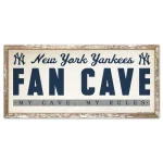NEW YORK YANKEES WOOD SIGN 8" X 17"