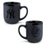 NEW YORK YANKEES CERAMIC MUG 17 OZ.