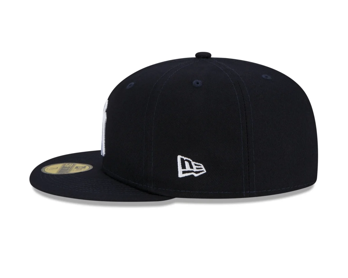 NY YANKEES NAVY 2000 PATCH ( On the RIGHT Side) AUTHENTIC COLLECTION 59FIFTY FITTED GRAY BRIM - Image 5