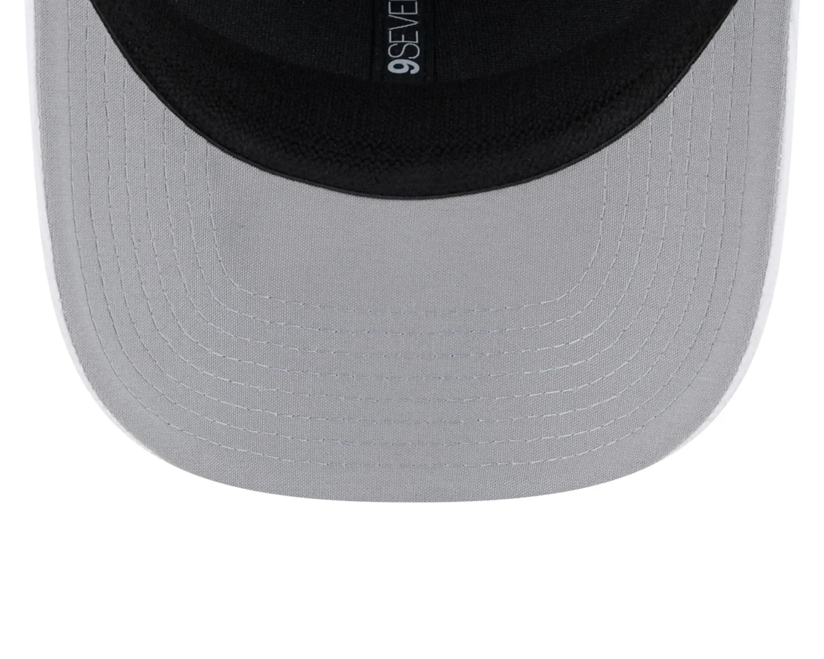 New York Yankees New Era Stretch Snap Trucker Hat - Image 7