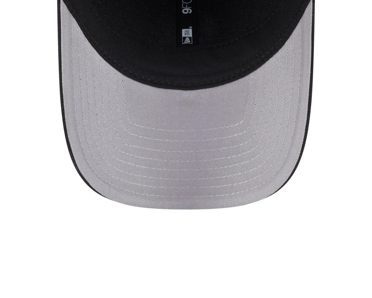 NEW YORK YANKEES 940 BLACK/WHITE SNAPBACK - Image 7