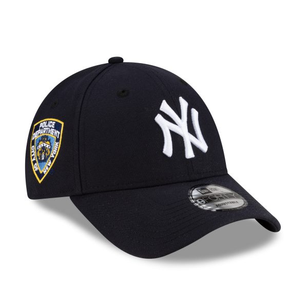 NY YANKEES New Era   NAVY 9FORTY Adjustable Hat  WITH NYPD  PATCH IN THE RIGHT SIDE