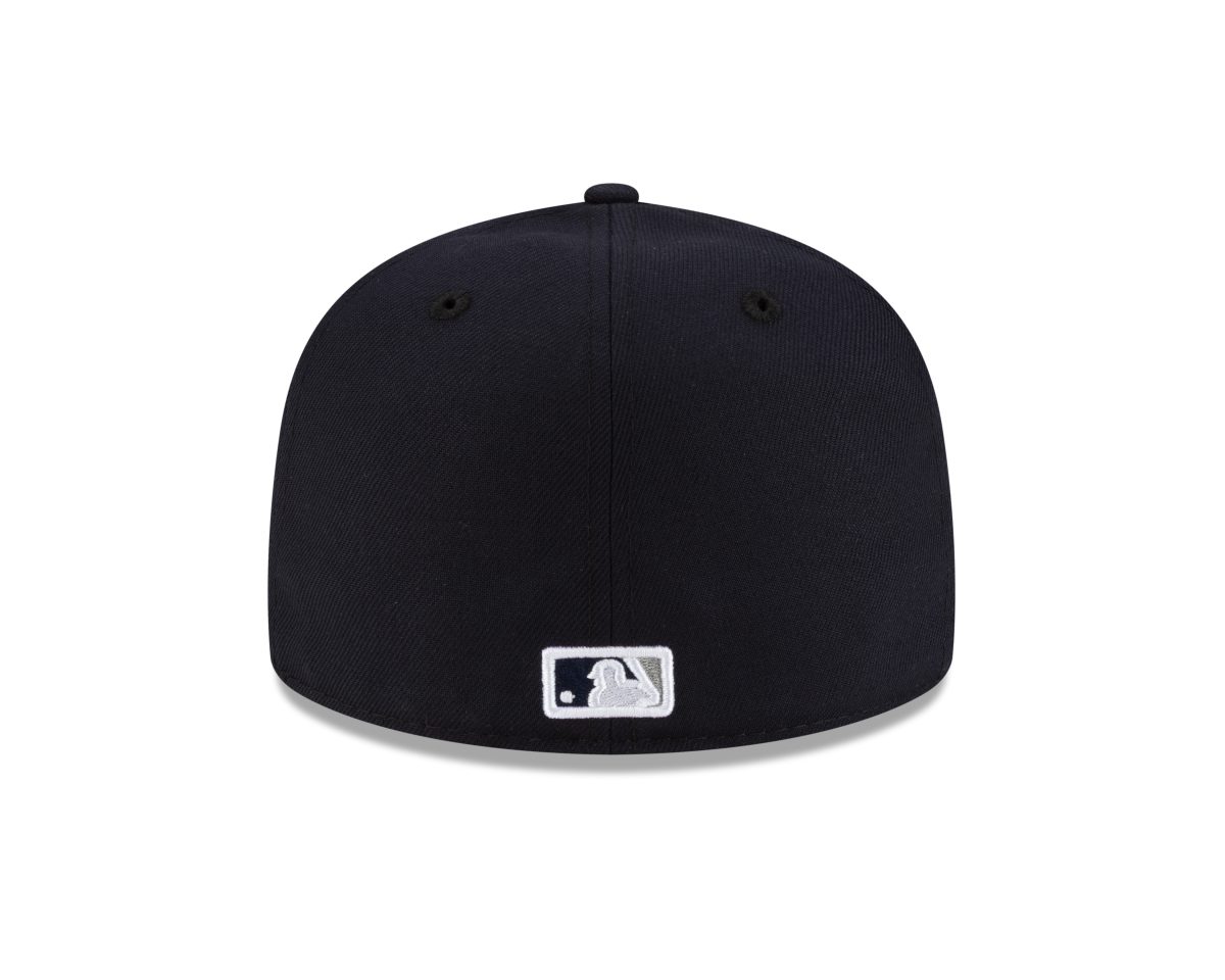NY YANKEES NEW ERA   59FIFTY Fitted NYPD PATCH IN THE RIGHT SIDE - Image 4