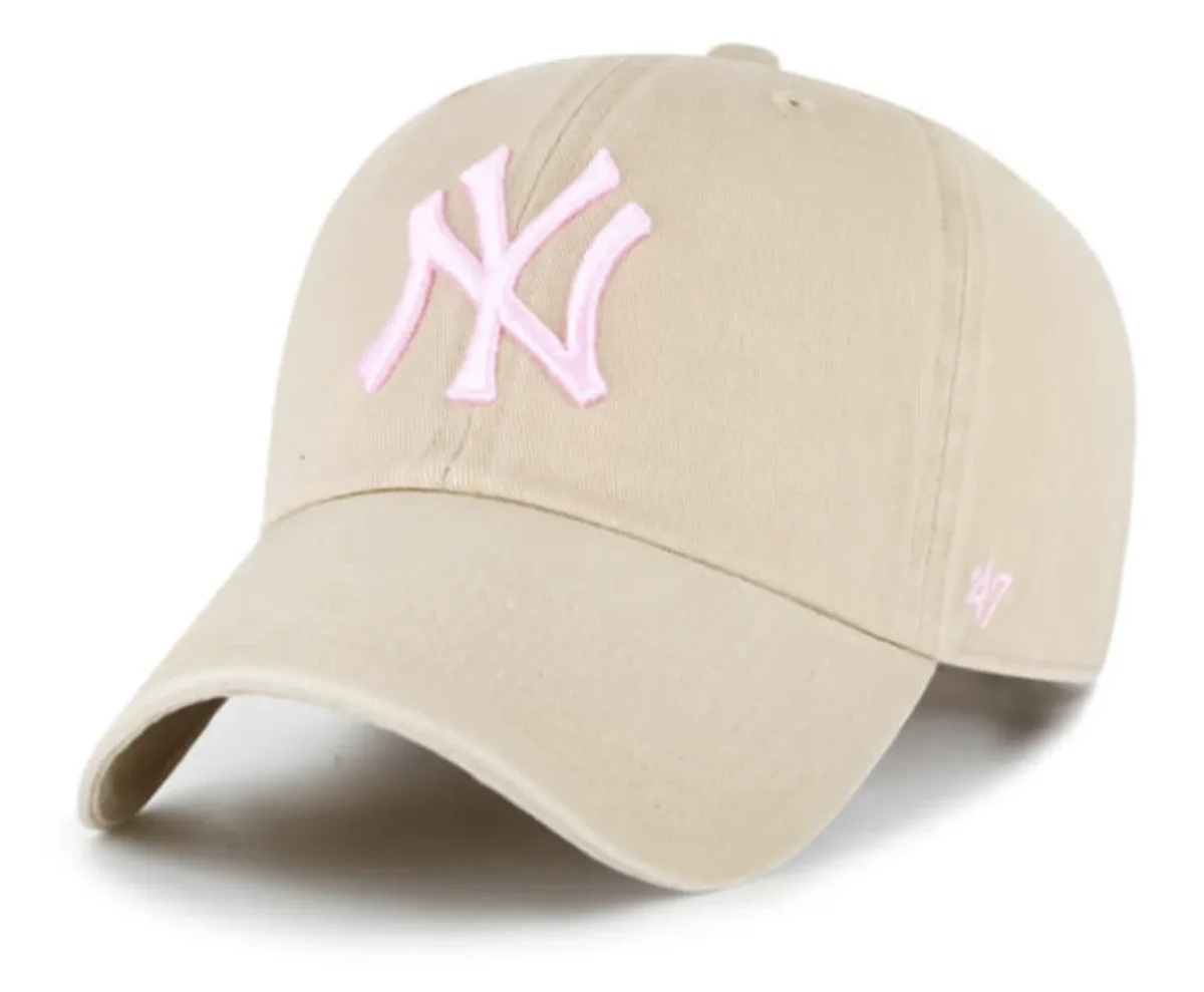 NY YANKEES KHAKI 47 CLEAN UP W/ NO LOOP LABEL/PINK NY LOGO - Image 1