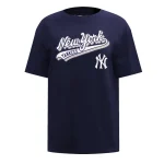 NY YANKEES WOMENS BF TOP SCRIPT TAIL