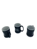 NY YANKEES  NAVY Relief MUG - Image 3