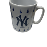 NY YANKEES TEAR DRIP MUG 13 OZ