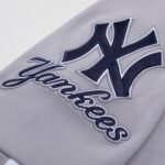 NY YANKEES MEN'S TRACK JACKET CLASSIC TRACK DARK GRAY - Image 2