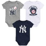 NEW YORK YANKEE 3 PIECE CREEPER SET